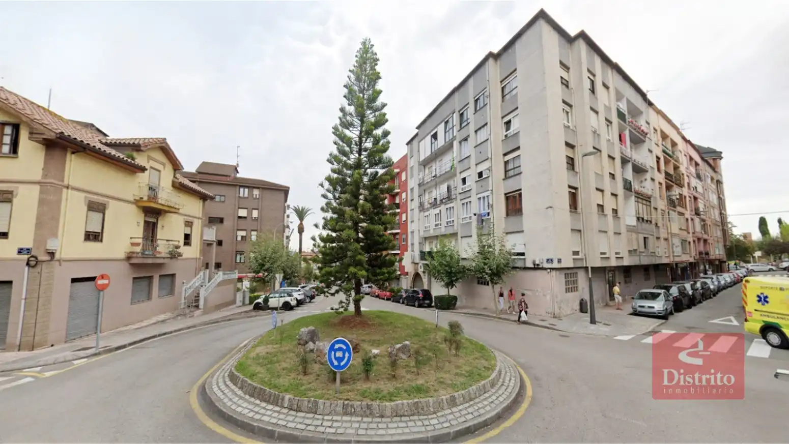 Business premises to rent in El Astillero - Bernardo Lavín