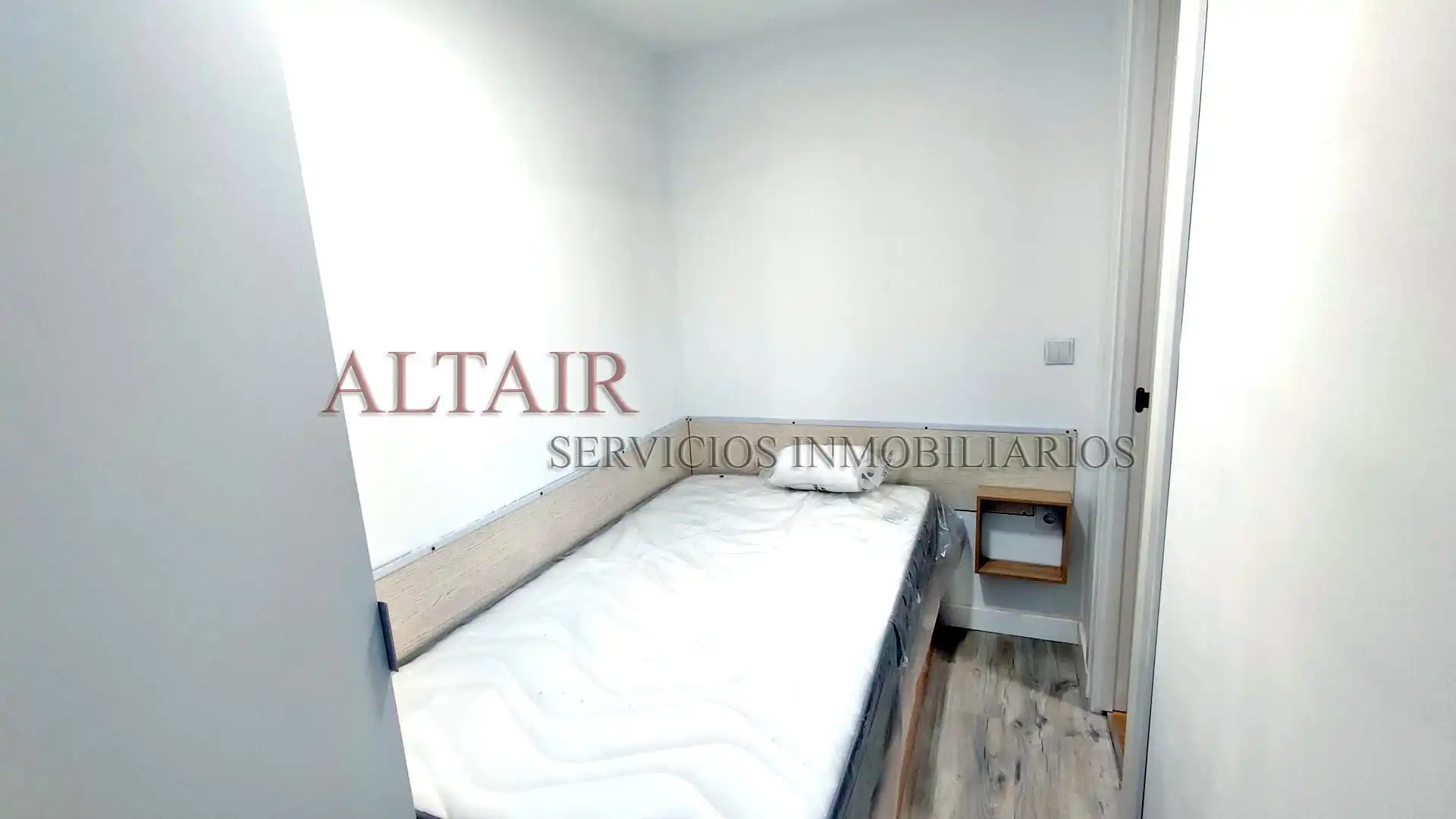 Habitación de Apartamento de alquiler en Getafe con Aire acondicionado, Calefacción y Amueblado