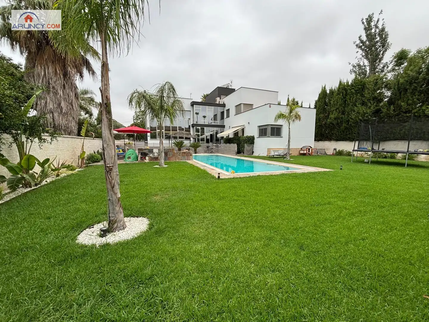 Jardí de Casa o xalet de lloguer en Alcalá de Guadaira amb Aire condicionat, Jardí privat i Traster