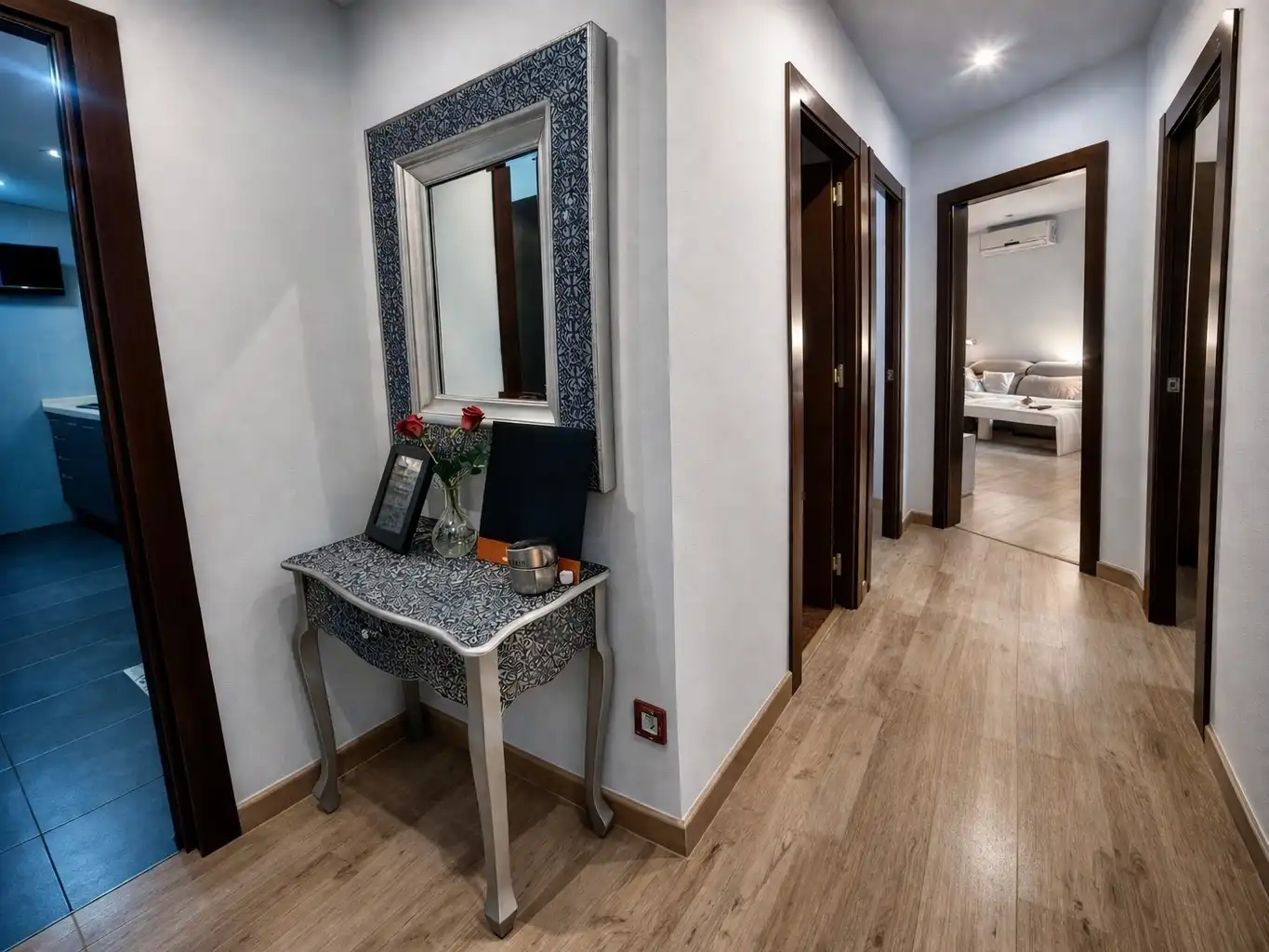 Flat for sale in Cornellà de Llobregat  with Air Conditioner, Heating and Parquet flooring