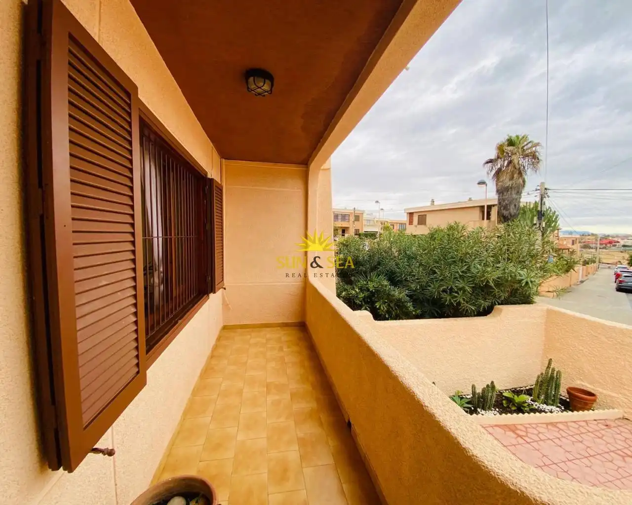 Vista exterior de Casa o xalet de lloguer en Torrevieja amb Aire condicionat, Calefacció i Forn