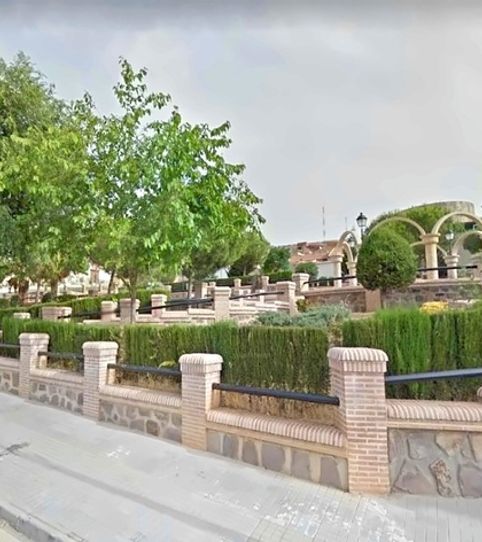 Foto 2 de Casa o chalet en venta en Fe, Las Mercedes - El Carmen, Puertollano