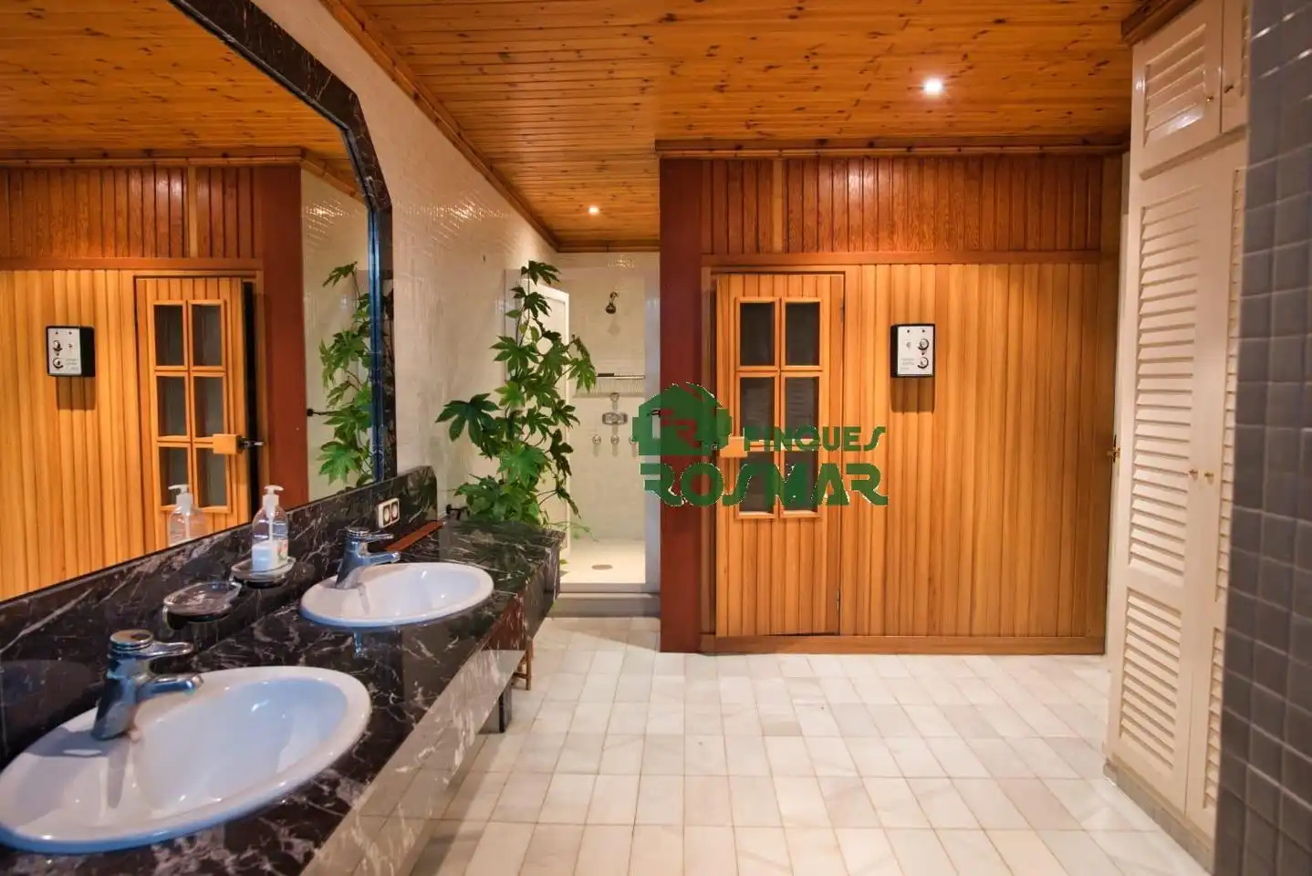 Casa amb piscina en venda a Fenals, imagen 18