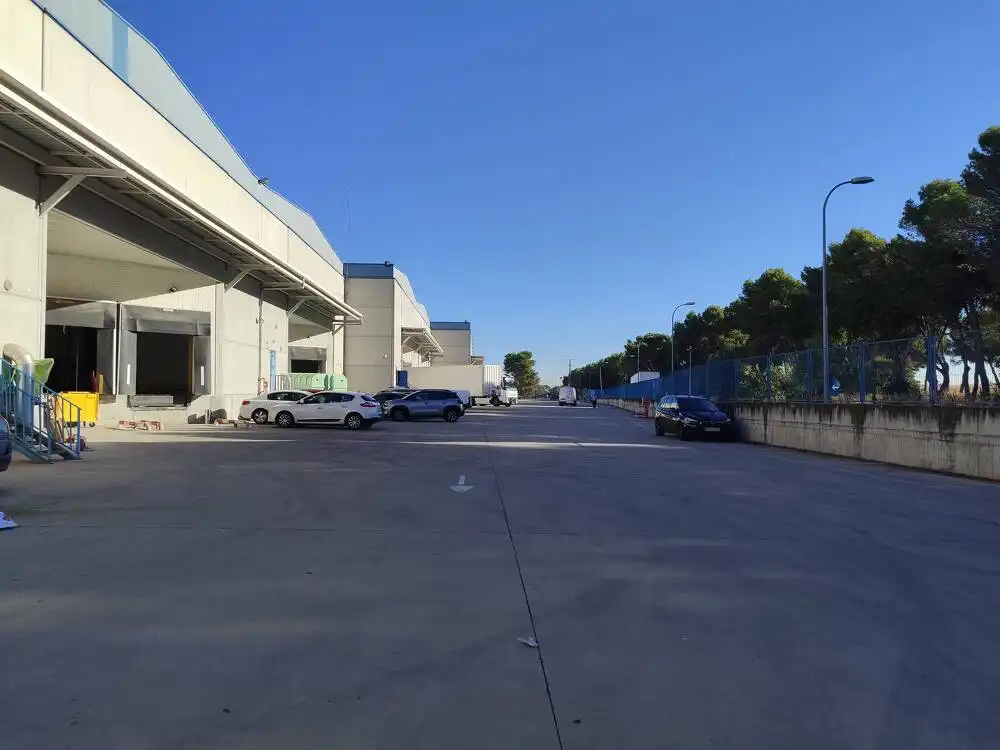 Industrial building to rent in Zona industrial, imagen 13