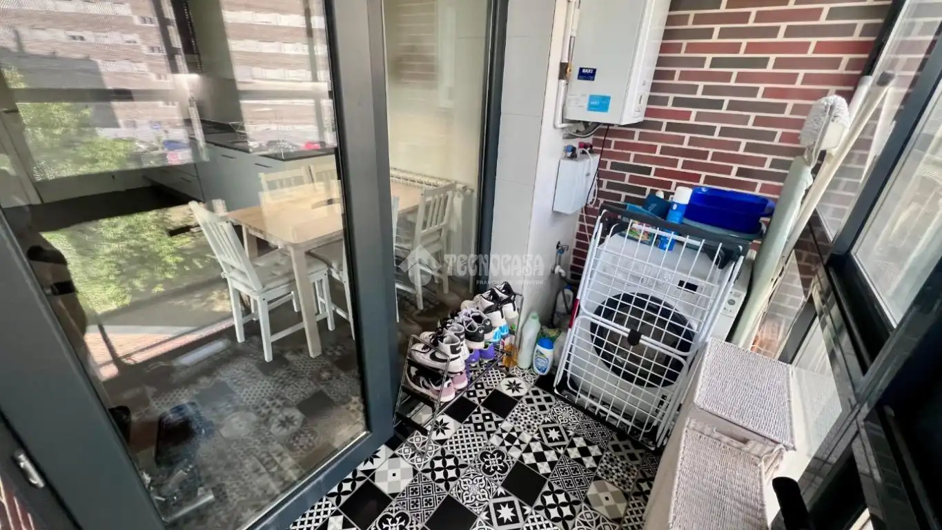 Terraza de Piso en venta en Alcalá de Henares con Terraza