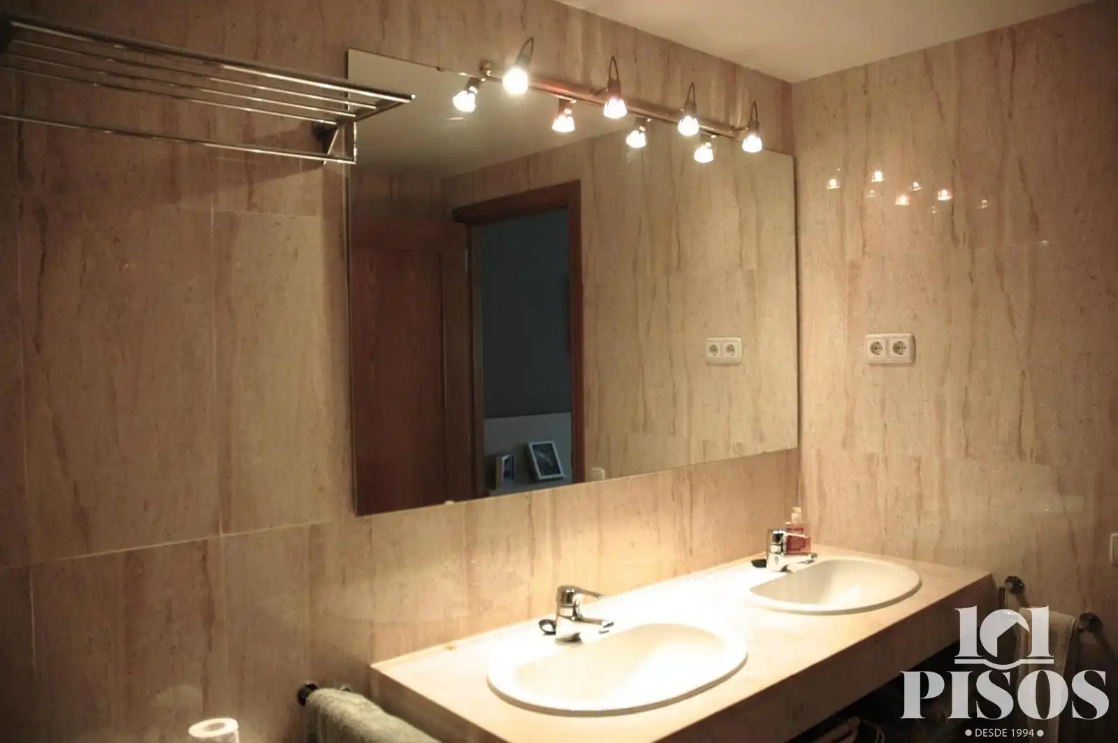 Baño de Ático de alquiler en Terrassa con Terraza