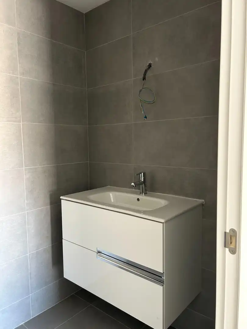 Baño de Apartamento de alquiler en Dénia con Aire acondicionado, Jardín privado y Terraza