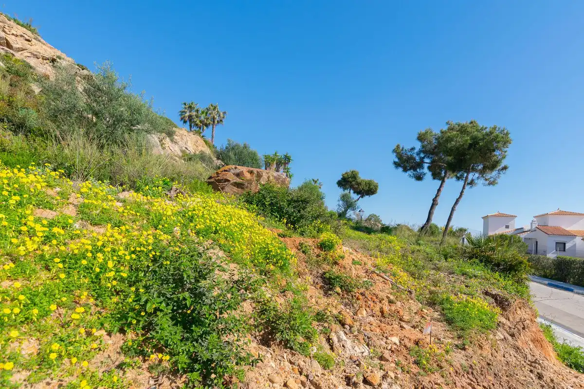 Terreno en venta en Manilva