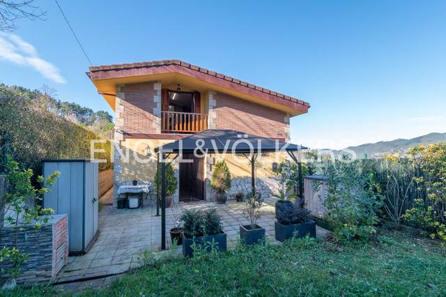 Casa-chalet en Venta en Galdames