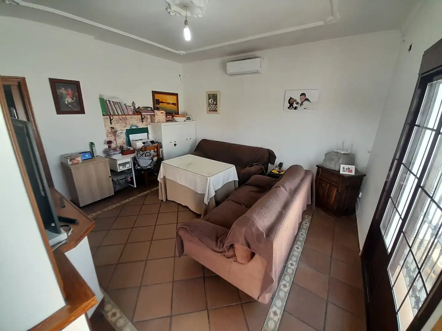 Sala d'estar de Casa o xalet en venda en Chipiona amb Calefacció