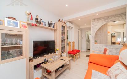 Wohnzimmer von Wohnung zum verkauf in Leganés mit Klimaanlage
