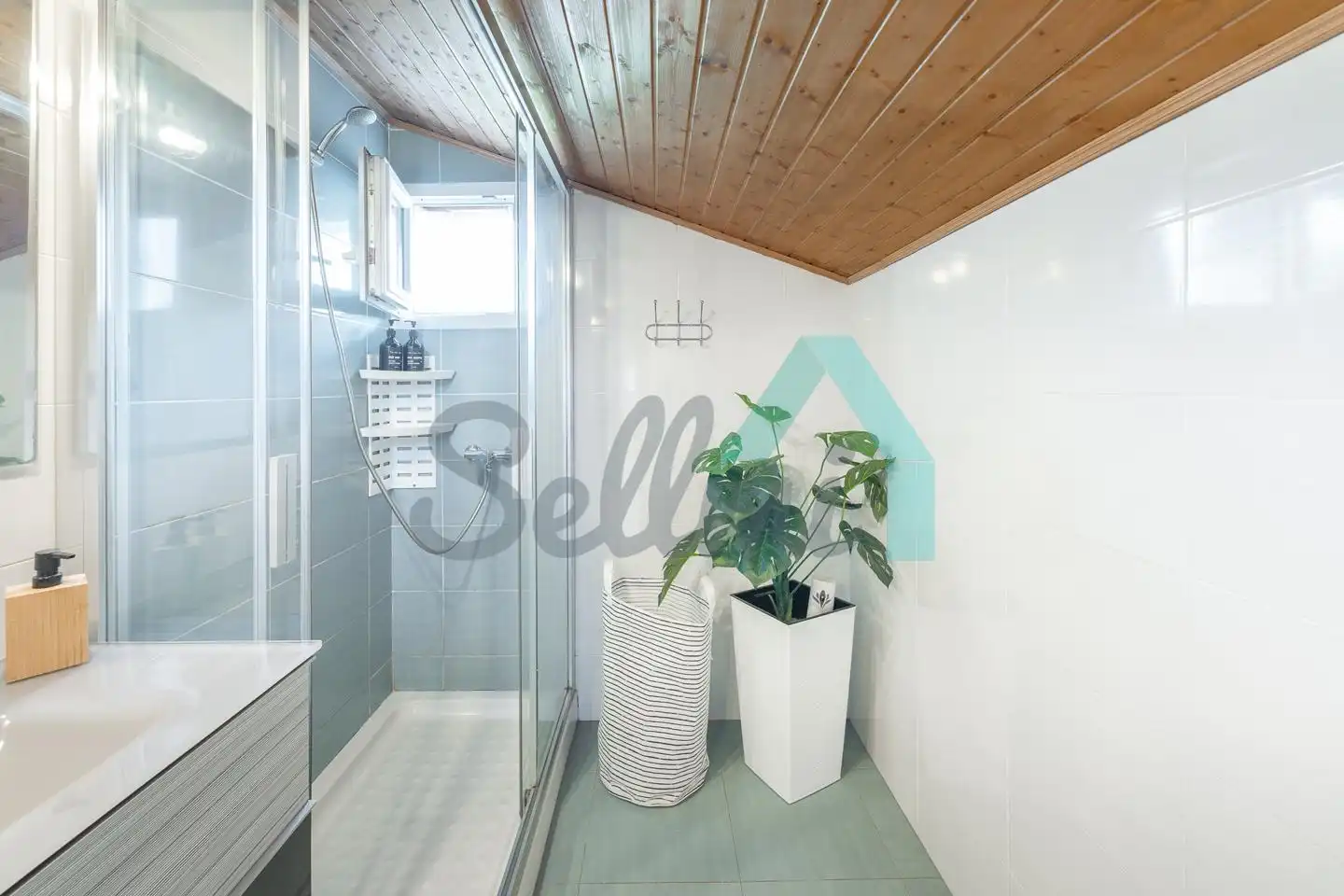 Baño de Casa o chalet de alquiler en Valdés - Luarca con Jardín privado, Terraza y Amueblado