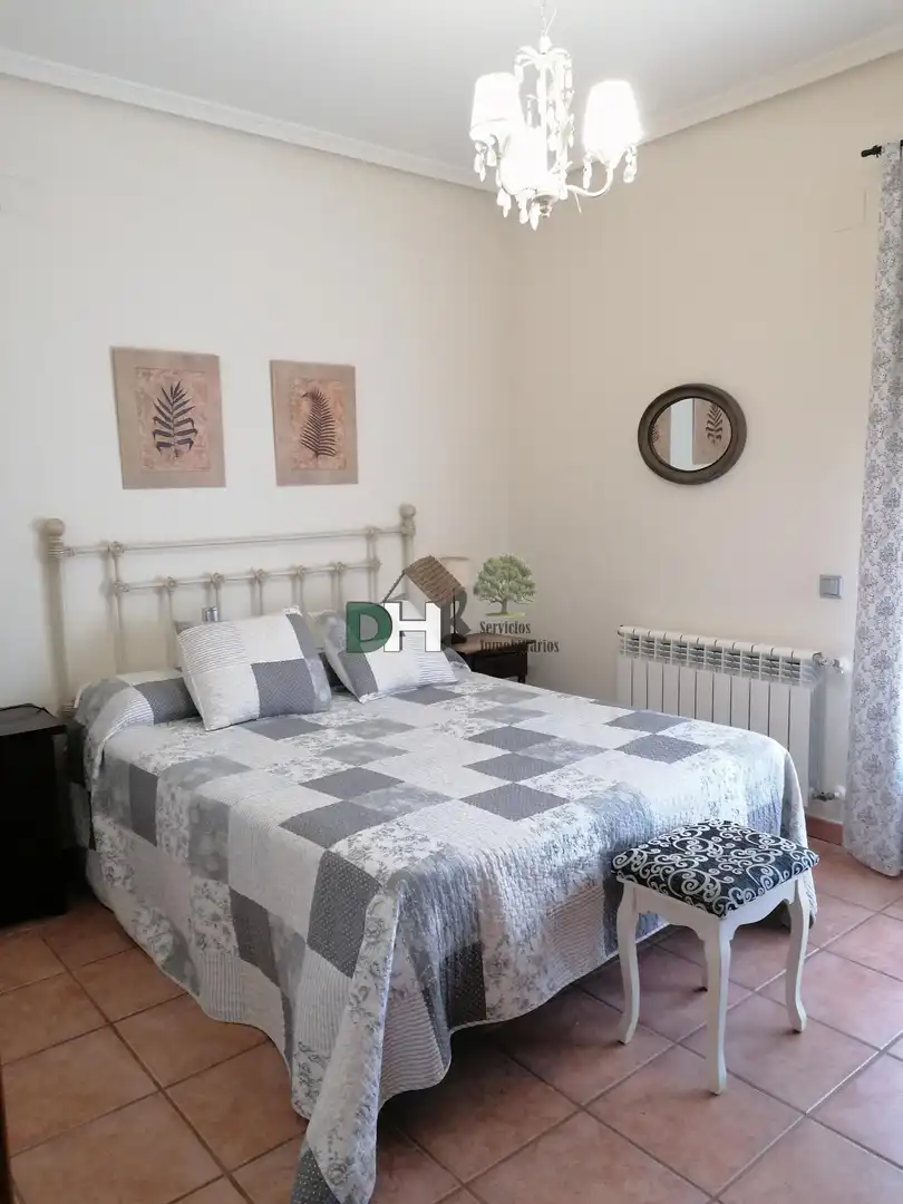 Habitación de Casa o chalet en venta en Torrejón el Rubio con Aire acondicionado, Calefacción y Terraza