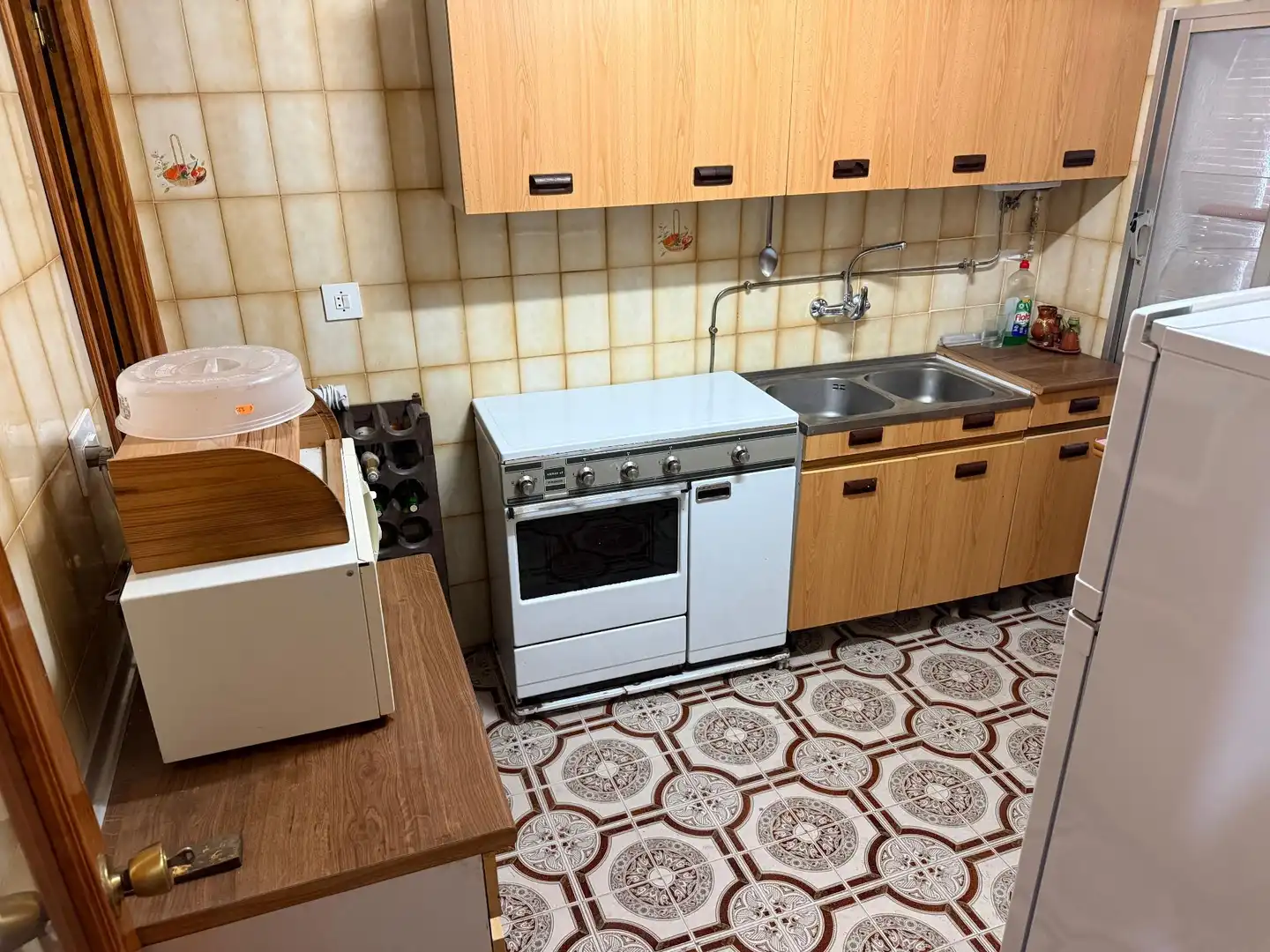 Kitchen of Flat for sale in Candeleda  with Air Conditioner and Furnished