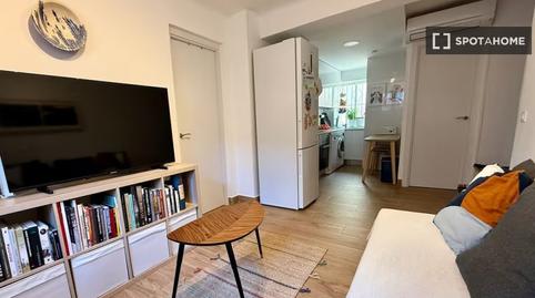 Photo 4 of Flat to rent in Almendrales, Madrid