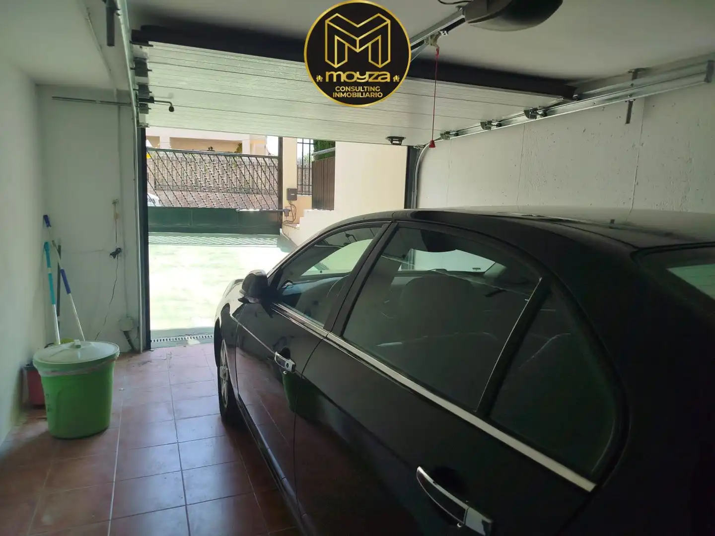 Parking de Casa o chalet en venta en Jaén con Aire acondicionado, Calefacción y Terraza