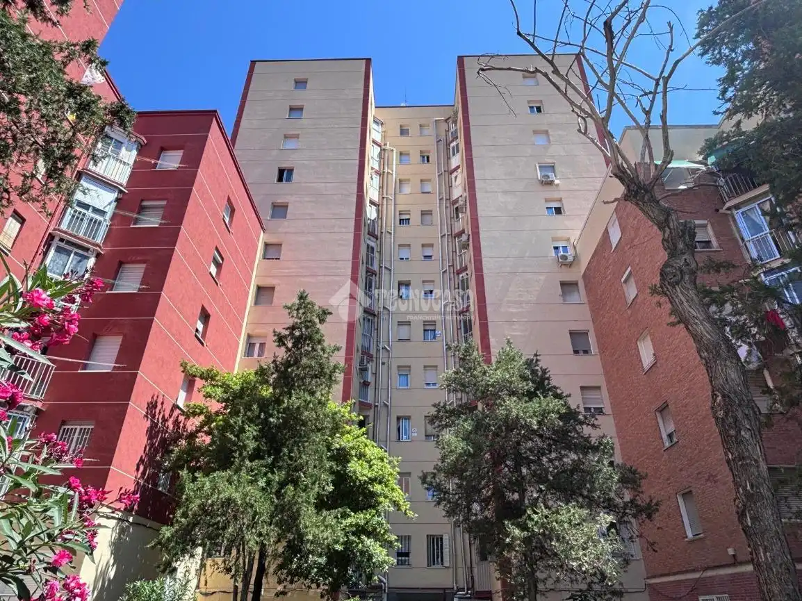 Exterior view of Flat for sale in Madrid