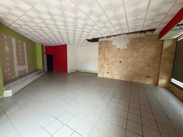 Business premises to rent in Avenida Castellon 68