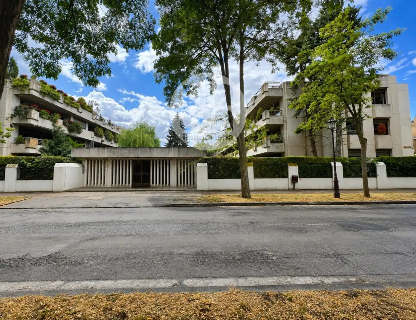 Außenansicht von Maisonette zum Verkauf in Burgos mit Heizung, Terrasse und Abstellraum