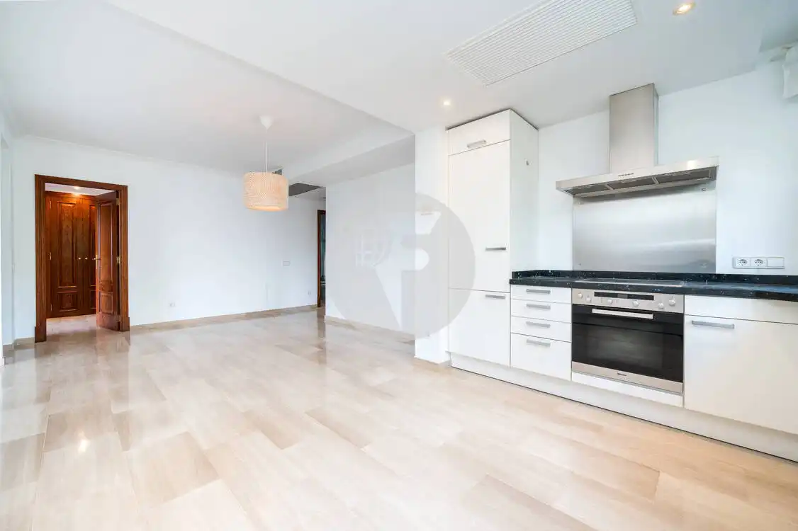 Küche von Wohnung zum Verkauf in Calvià mit Klimaanlage, Heizung und Terrasse