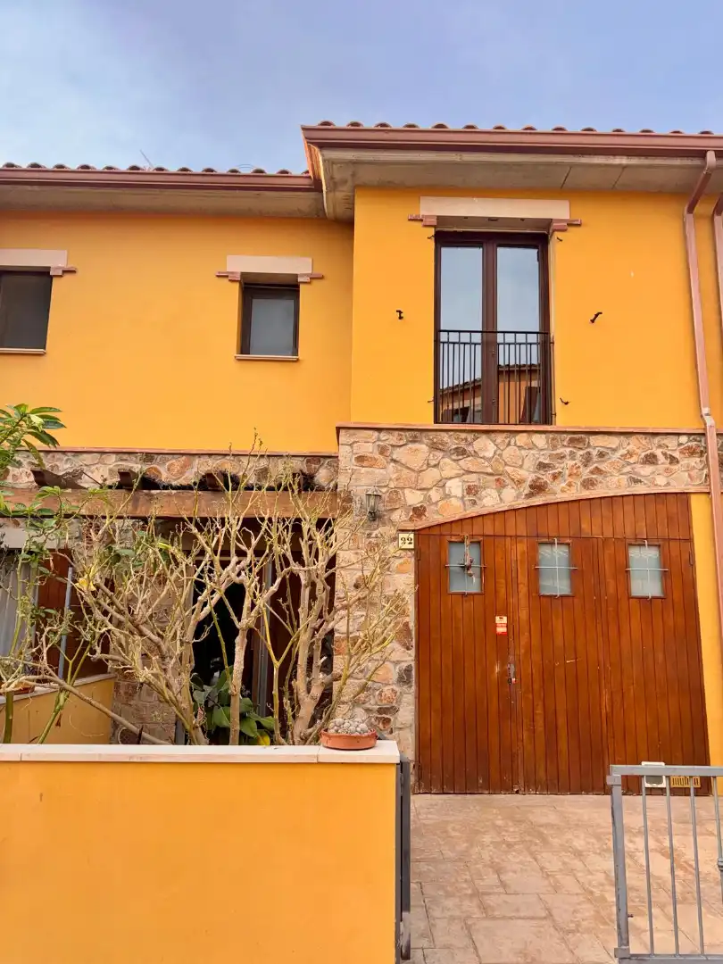 Adossat amb terrassa en venda a Carrer de Can Vinyes, imagen 33