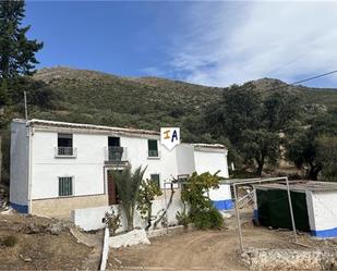 Außenansicht von Country house zum verkauf in Priego de Córdoba mit Abstellraum und Internet