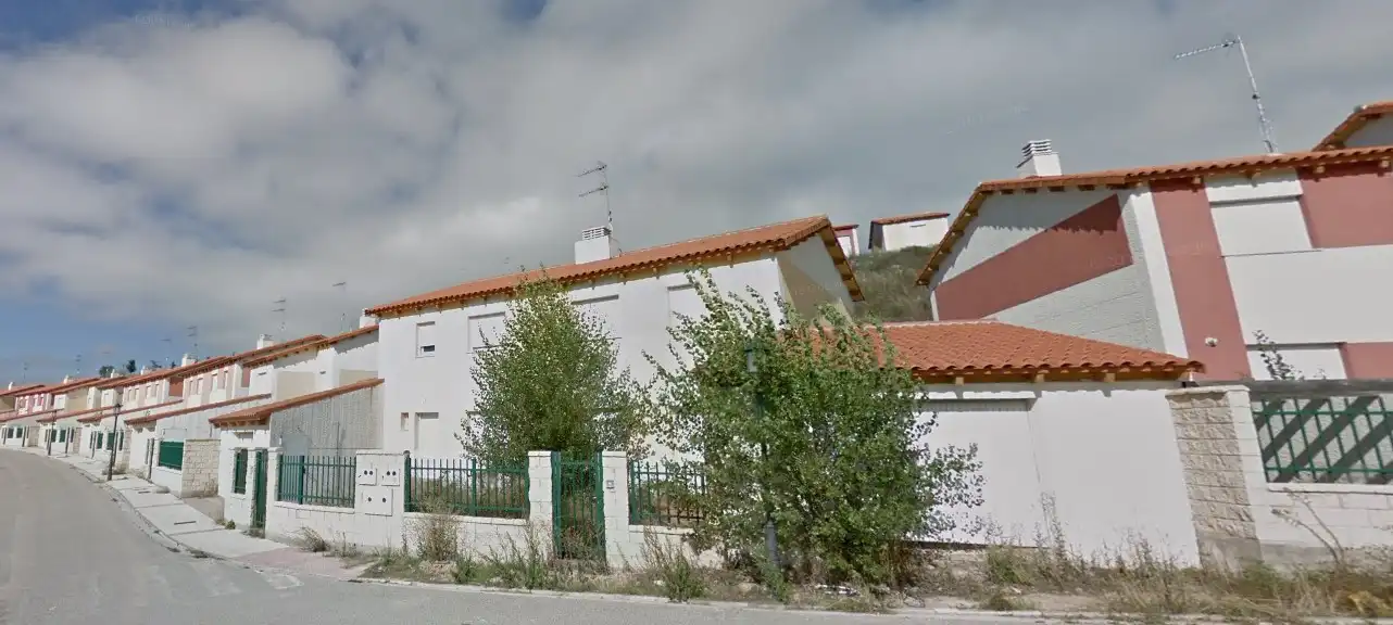 Vista exterior de Residencial en venta en Cardeñadijo