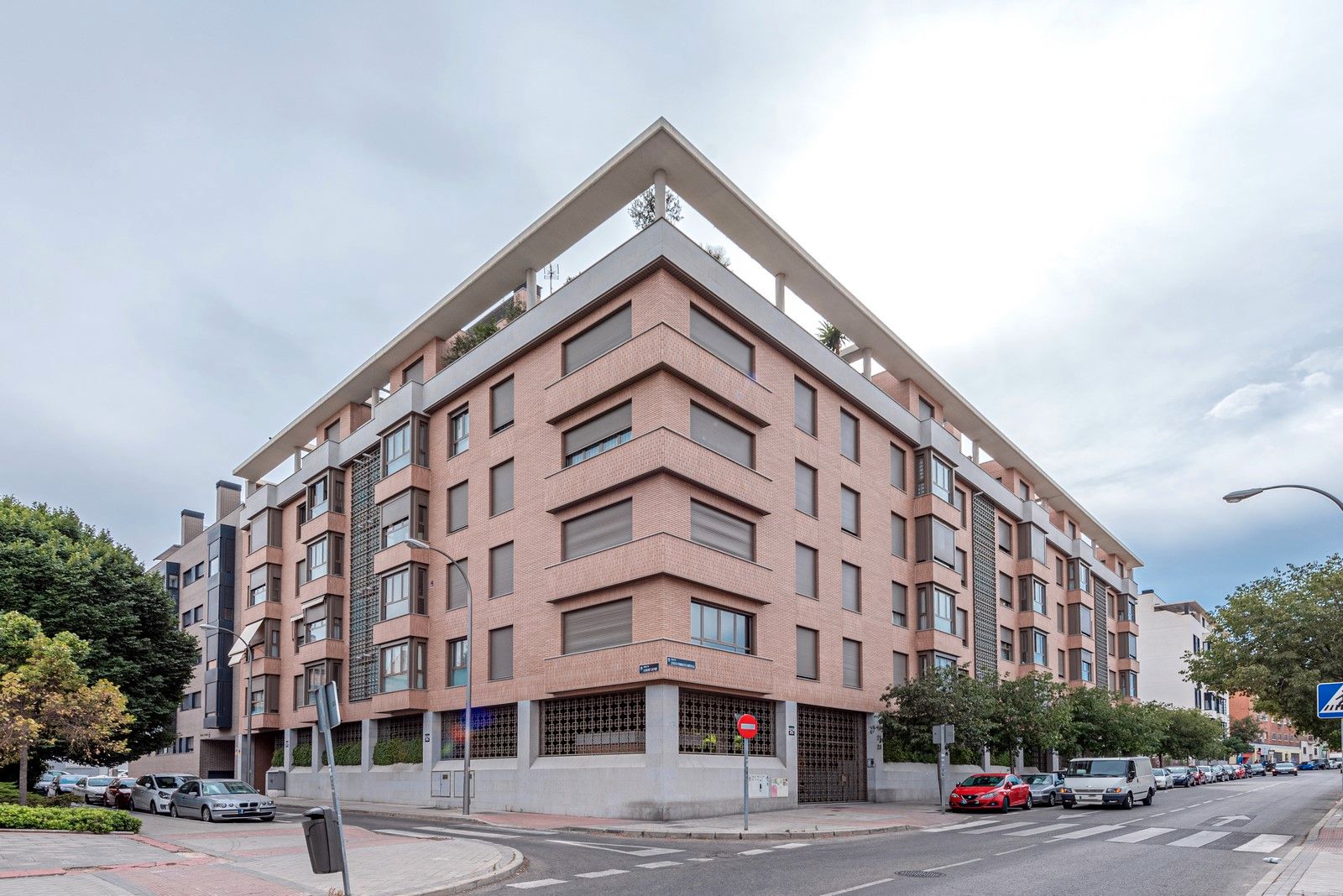 Exterior view of Garage to rent in  Madrid Capital