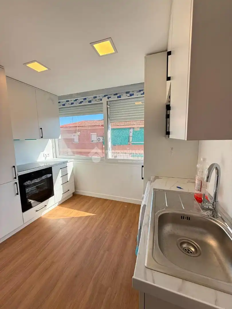 Kitchen of Flat for sale in Getafe  with Air Conditioner and Heating