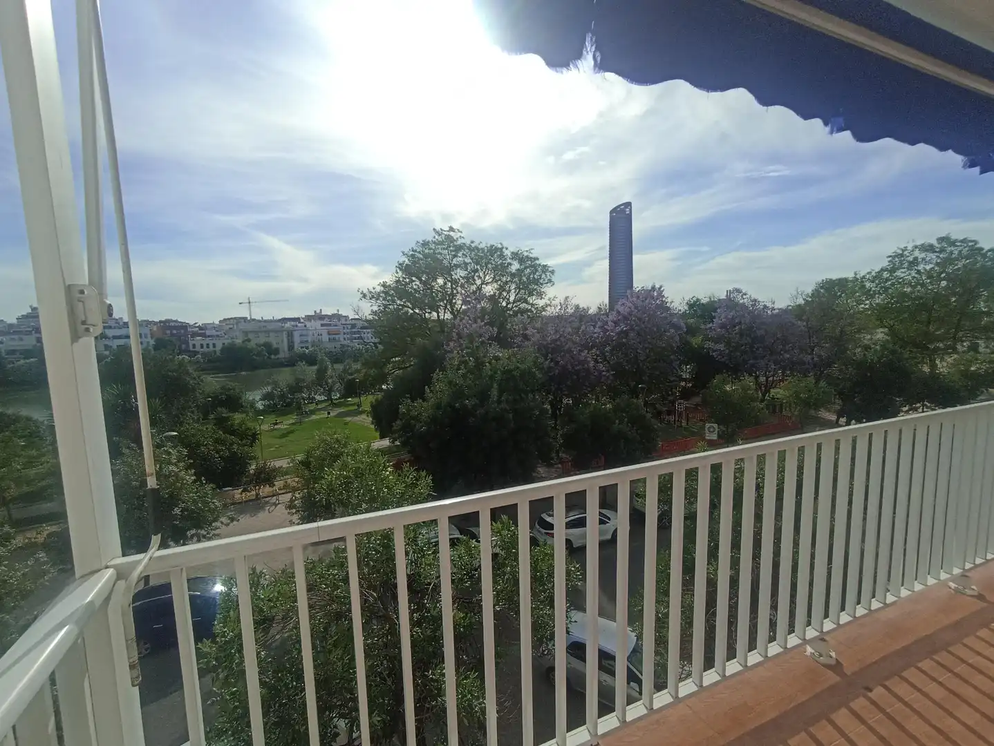 Balcony of Flat for rent in Sevilla  with Air Conditioner, Terrace and Storage room