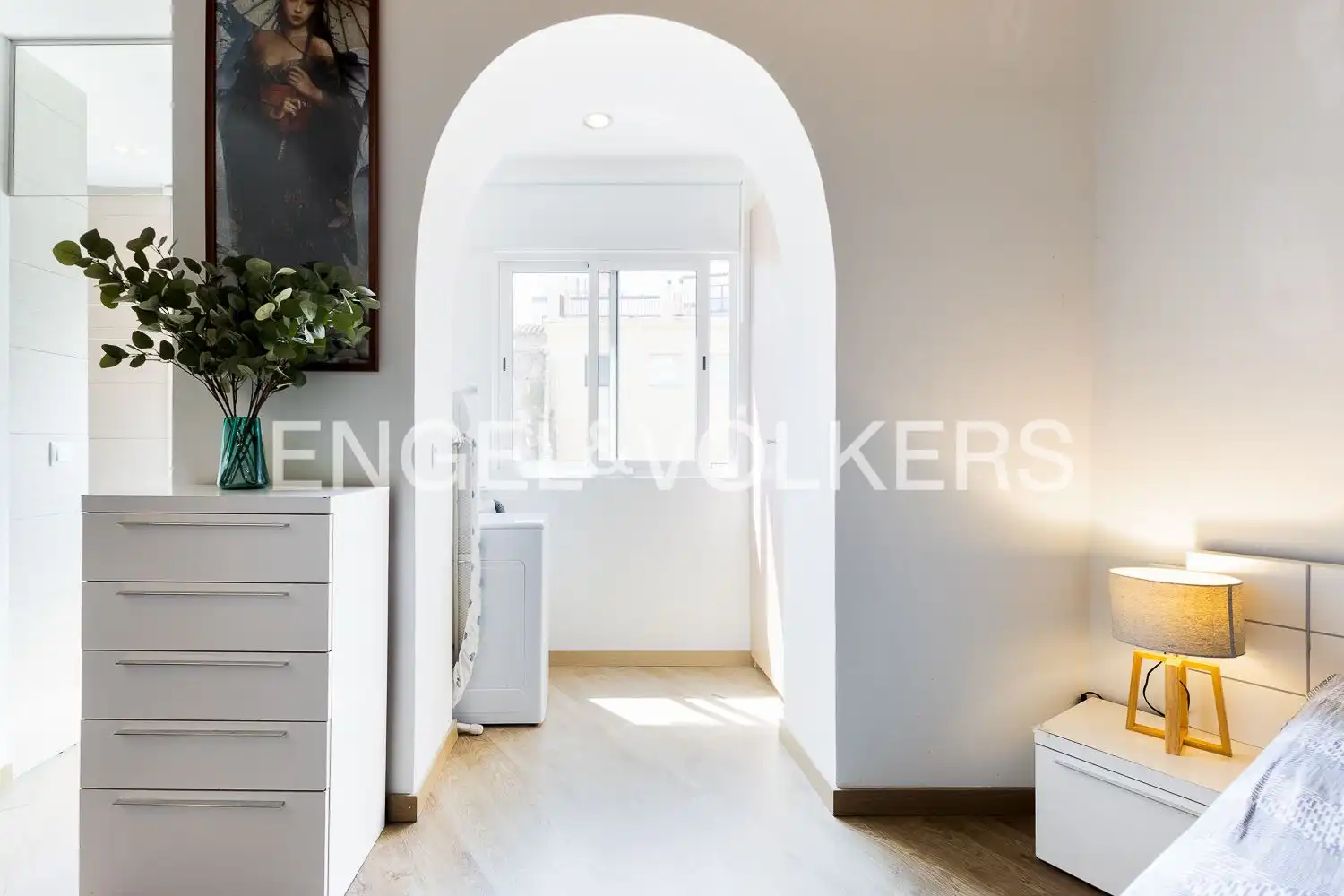 Wohnung zum Verkauf in Valencia mit Klimaanlage, Heizung und Balkon