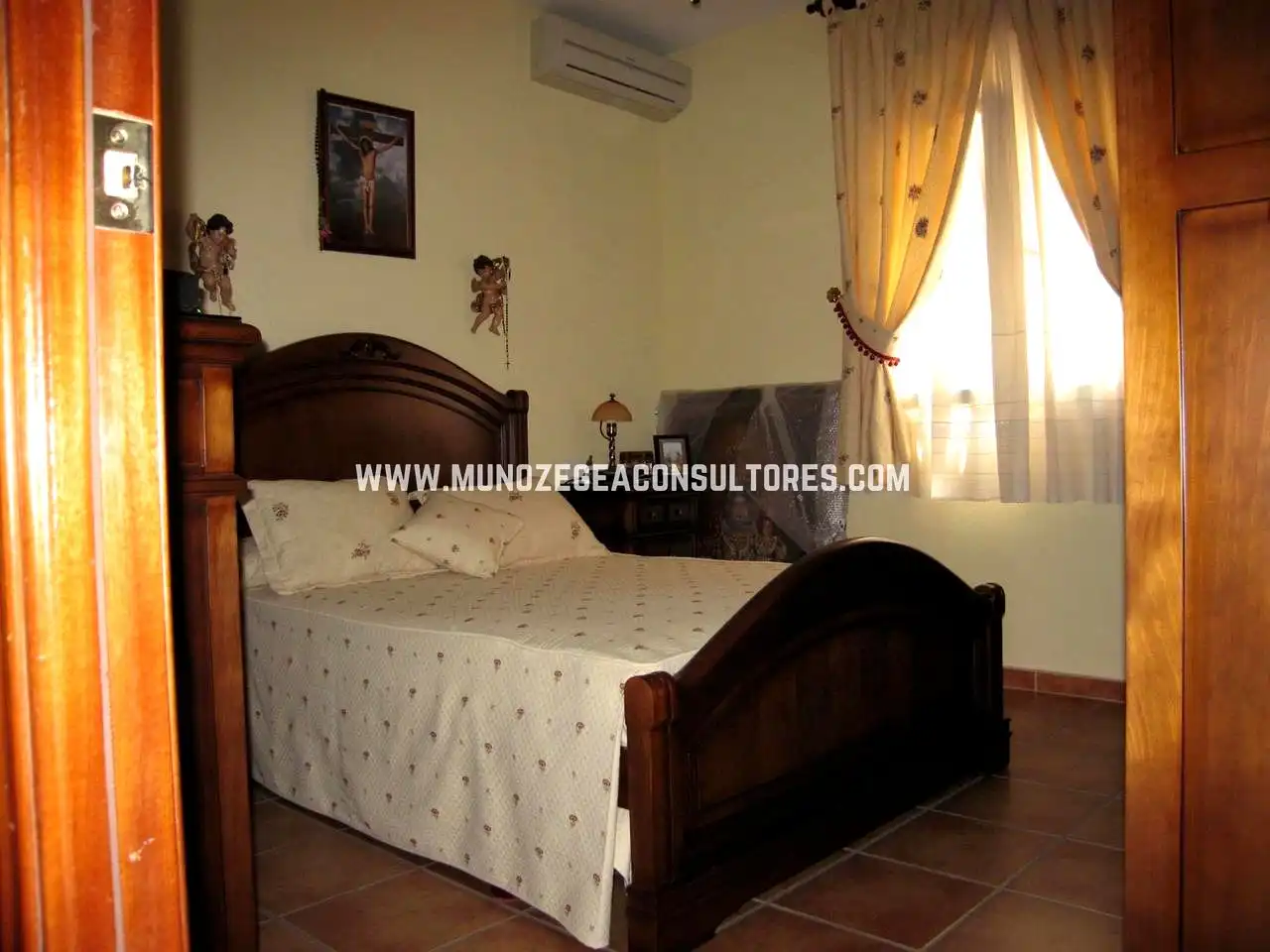 Habitación de Casa o chalet en venta en Lucena con Aire acondicionado, Jardín privado y Terraza