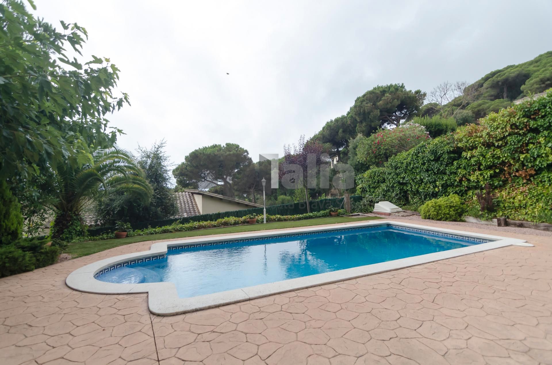 Garden of House or chalet for sale in Lloret de Mar  with Air Conditioner, Private garden and Swimming Pool