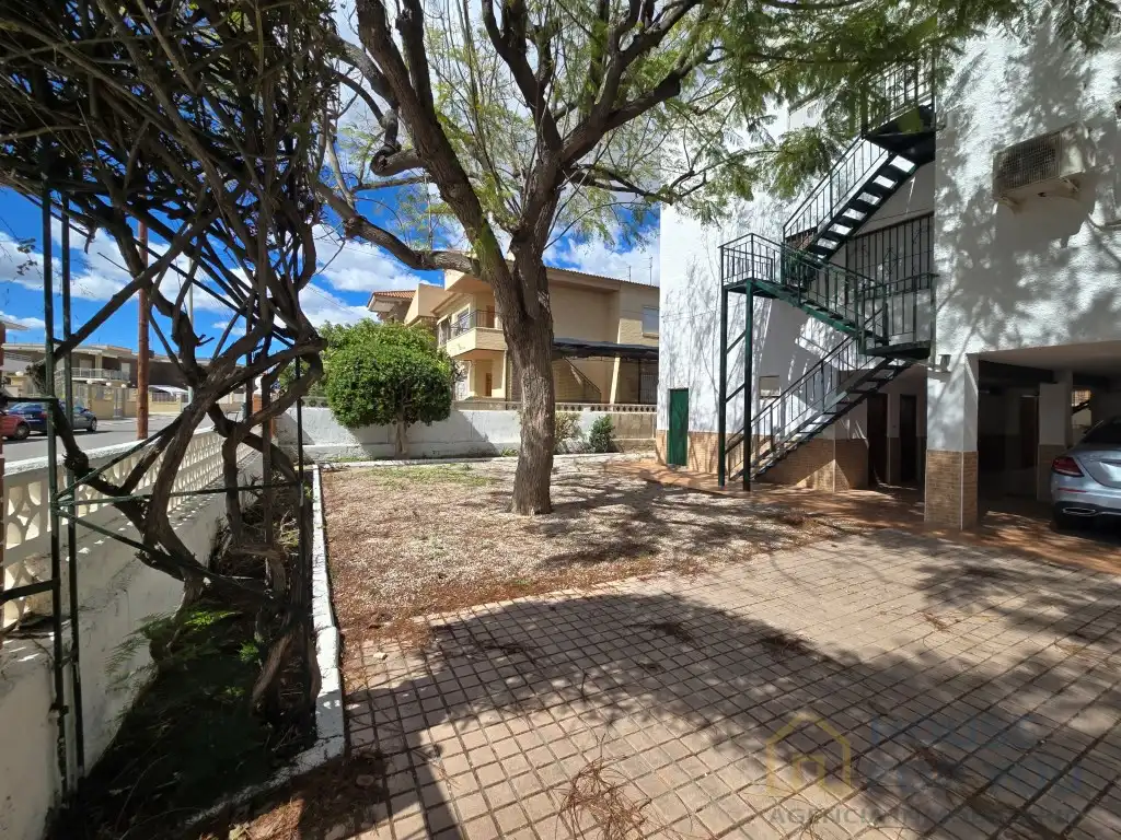 Vista exterior de Piso en venta en Los Alcázares