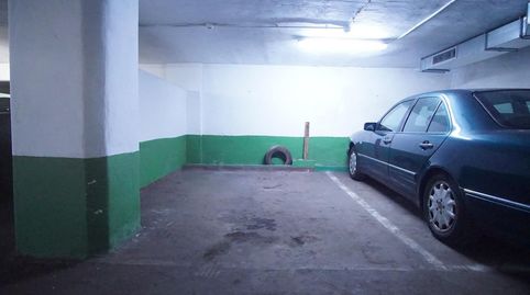 Se vende parcela de garaje abierta para coche grande en la zona de san miguel. Medidas de 4.29 de largo x 2.99 de ancho.