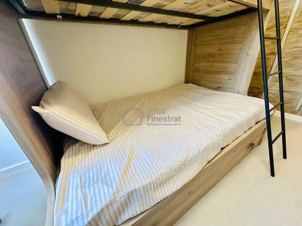 Habitación de Planta baja de alquiler en Callosa d'en Sarrià con Aire acondicionado, Terraza y Amueblado