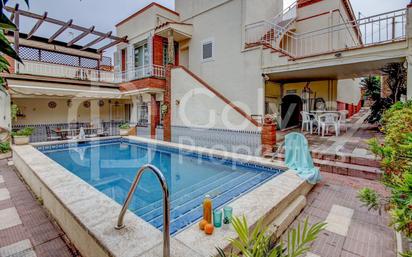 Swimming pool of House or chalet for sale in Viladecans  with Air Conditioner, Terrace and Swimming Pool