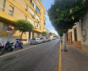 Vista exterior de Casa adosada en venda en San Juan de Aznalfarache