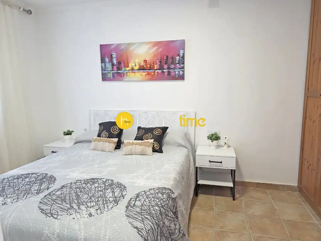 Bedroom of Houses for sale in Santa Coloma de Gramenet