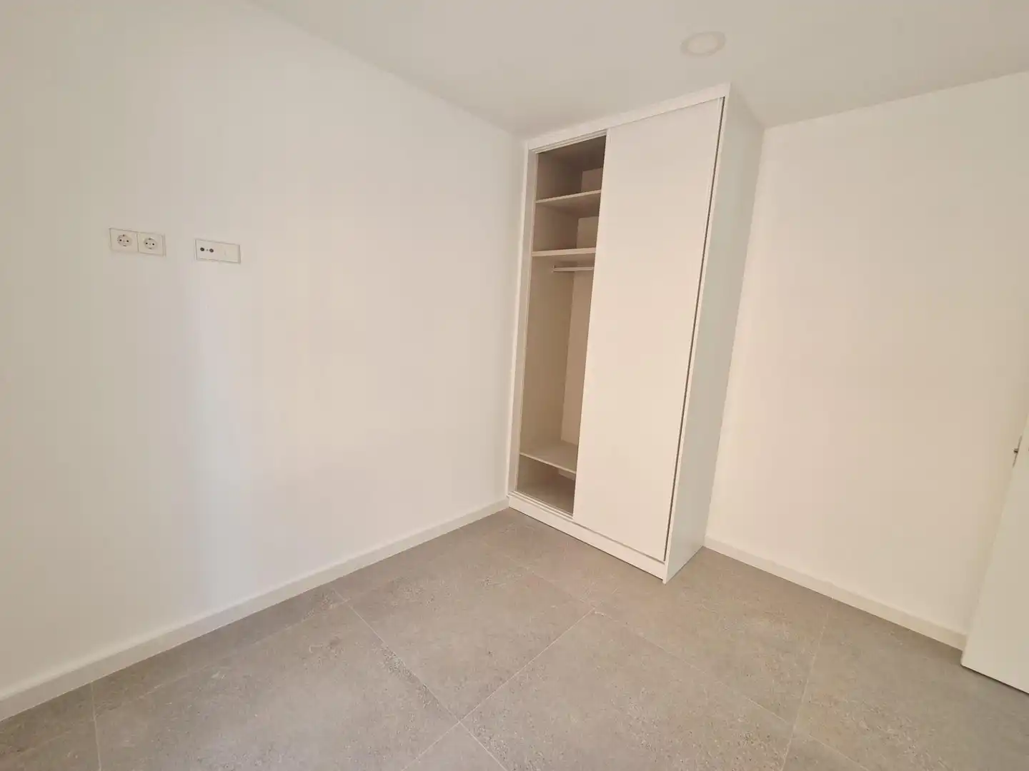 Habitación de Planta baja en venta en La Unión con Terraza y Trastero