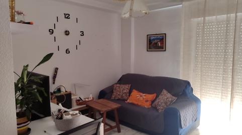 Foto 2 de Pis de lloguer a Renfe - Bulevar 1ª y 2ª Fase,  Jaén Capital