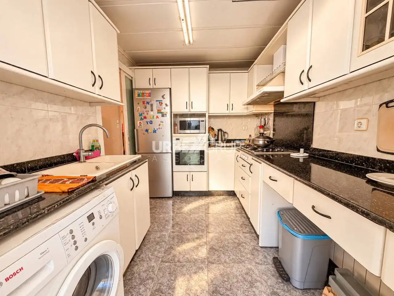 Küche von Wohnung zum Verkauf in Terrassa mit Terrasse und Balkon