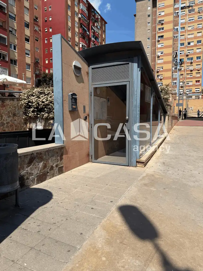 Parcheggio in vendita a Artigues - Llefià, imagen 2
