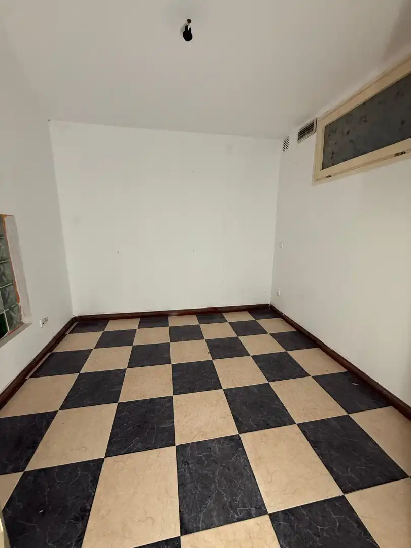 Casa adosada en venta en Mollerussa con Balcón y Alarma