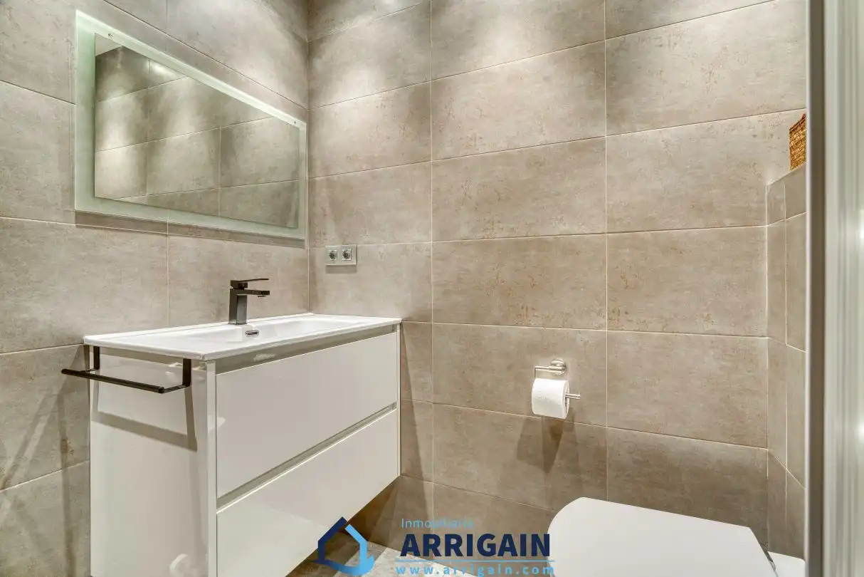 Flat for rent in Usandizaga Kalea, Gros