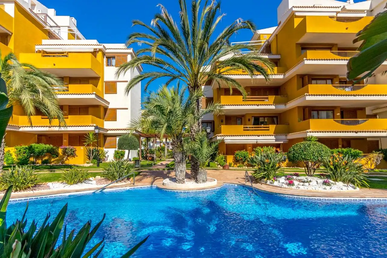 Apartament amb piscina en venda a Avenida de las Olas, imagen 18