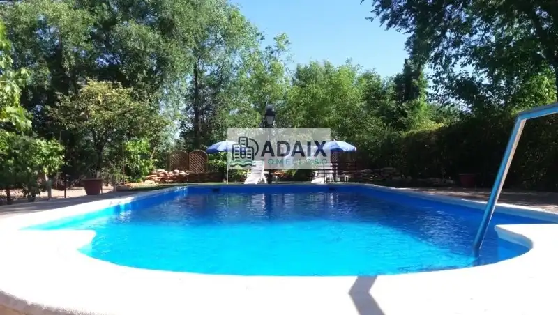 Piscina de Finca rústica en venta en Argamasilla de Alba con Aire acondicionado