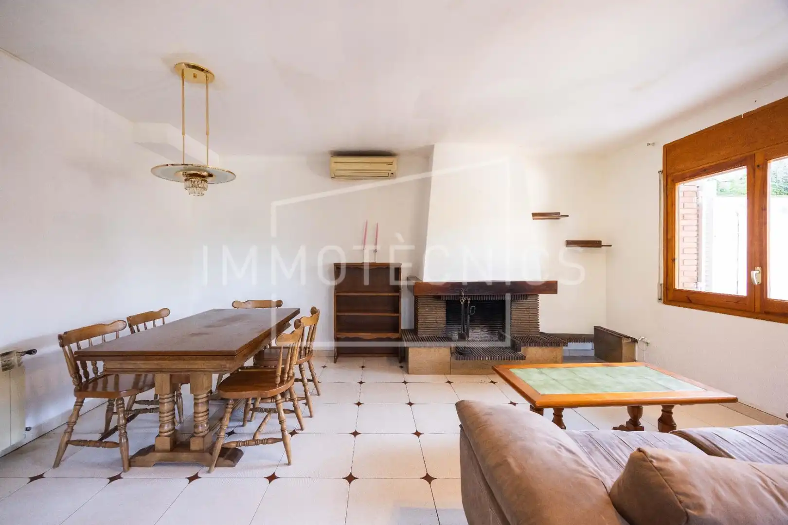 Living room of Houses for sale in Arenys de Munt  with Air Conditioner, Heating and Private garden
