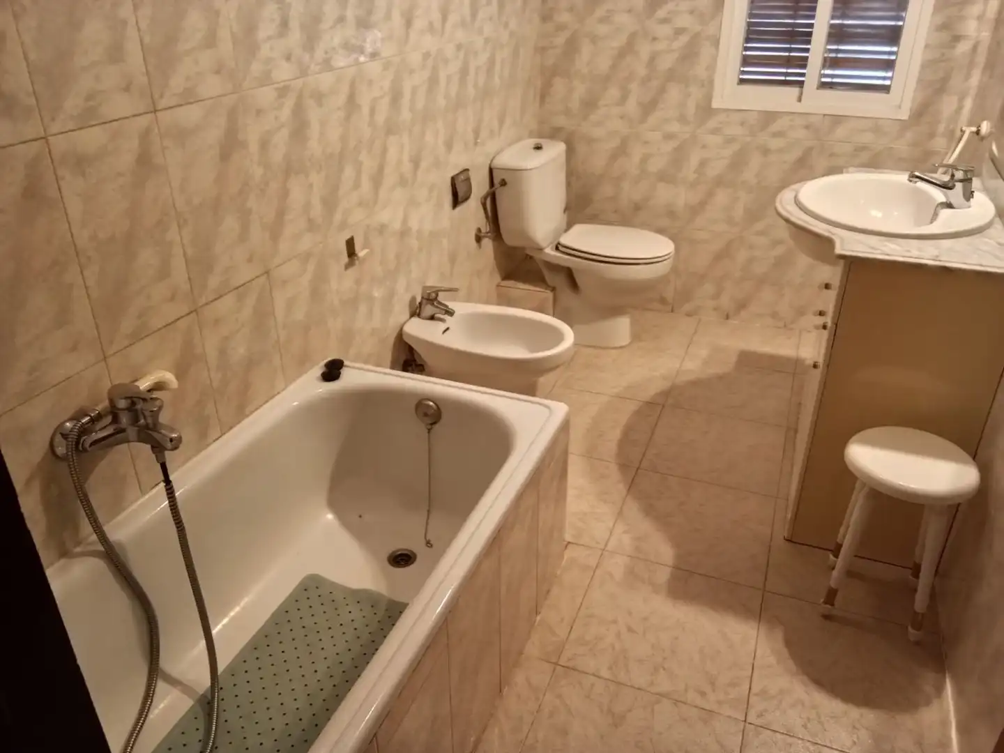 Baño de Piso en venta en Fuente el Fresno con Calefacción y Terraza