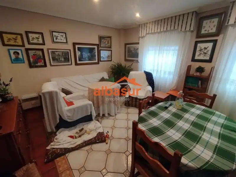 Casa amb terrassa en venda a Noroeste, imagen 3